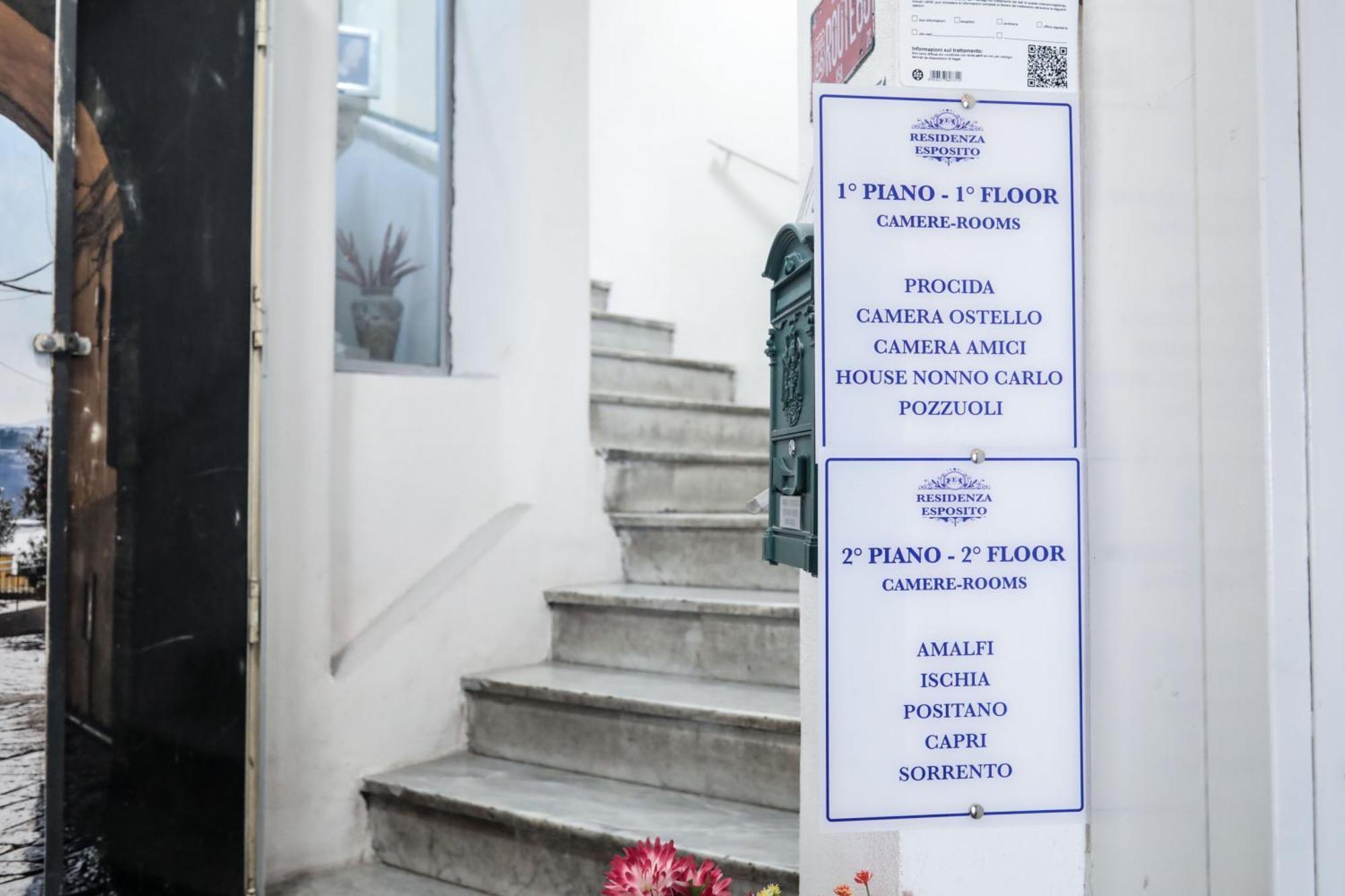 Residenza Esposito Hotel Napels Buitenkant foto